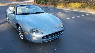 Frost Blue on Ivory was the most popular color combination on the Final Victory Edition Jaguar XK8