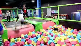 Xtreme Jump Laredo NEW 2