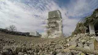 Renascent's implosion of a 28-story, 330-ft concrete building