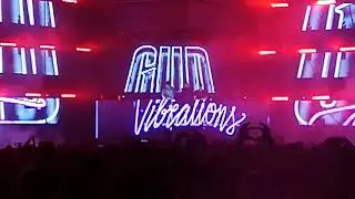 Gud Vibrations plays 