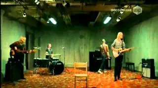 Green Day vs Maroon 5 One More Nights Broken Dreams