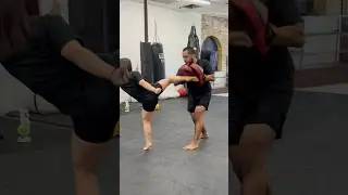 Базовая комбинация кикбоксинга