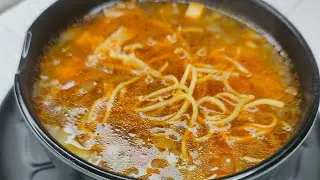 Veg Manchow soup Recipe | Quick and easy Restaurant style soup recipe | Guleri's kitchen 