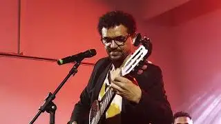Ninguém é louco sozinho (Climério de Oliveira)