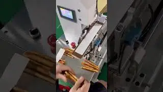 dog food labeling machine ,semi automatic label applicator,  pet food label folding machine