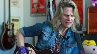Lynne Hanson sings Just Words