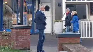 Filmopname met drone van Martien Meiland bij de Witte Kerk in Noordwijkerhout