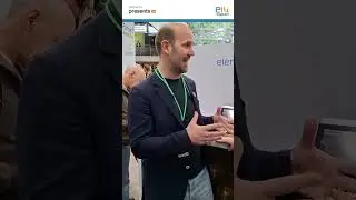 @MAYERMAKES chats with @raspberrypi CEO Eben Upton at #electronica