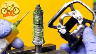 My bicycle pedals are stiff. How to quickly service bicycle clipless pedals
