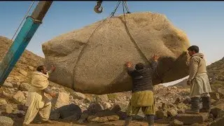 How Can Big Two Granite Boulder is Cutting Into Marble Slabs || Most Expensive Stone Cutting 