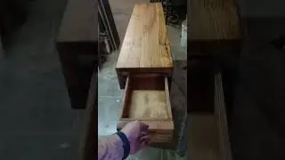 Консольный столик в прихожую #массив #вяз #wood #woodworking #carpentry #столярка #furniture #мебель