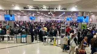 Holiday travel picks up at Hartsfield-Jackson Atlanta airport
