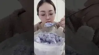 АСМР поедание льда