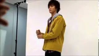 白石隼也2015年版カレンダー撮影風景
