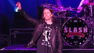 Slash feat. Myles Kennedy & The Conspirators 