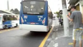 (Anderson Santa Br&iacute;gida) Desfile da &Aacute;rea 2 na av. Imirim