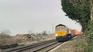 “Glory to Ukraine 🇺🇦” 66708 4E00 with 30 containers at speed 10;27 Beckingham 29/1/2026