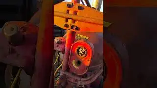60 second Farmall H update #tractor #farmall #ih #runningengine #fixingtractors  #ihc #farmallh