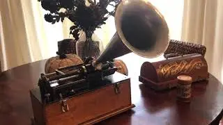 Circa. 1899 Edison home phonograph playing High School Cadets March by Edison Military Band