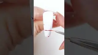 Perfect French Tips in 30 Seconds! 💅 #frenchnails #beginnernailtech #nailhacks #nail #nailtech #bqan