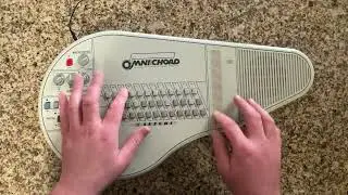 Omnichord OM-84 (Chad)