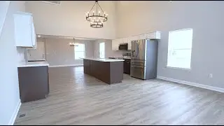 Oliver Classic 2-Story Open House