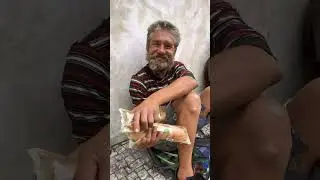 I have #homeless❤️ #streetphotography #food #travel #photography #art #youtubeshorts #shorts #video