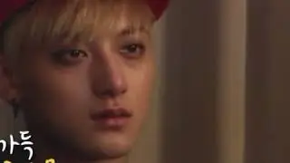 When Exo crying because watching film..