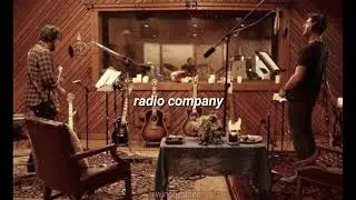 Let Me Be - Radio Company (Español)