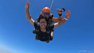 Sky diving 😍 #skydiving #skydivedubai #adventurelover