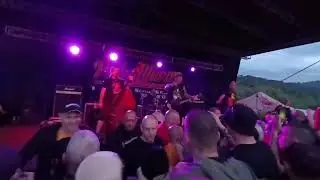 White trash Gigolo - Pitbullfarm  (LIVE)