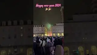 Happy new year 🥳 #newyear #italy #christmas #beautiful #torino #fireworks