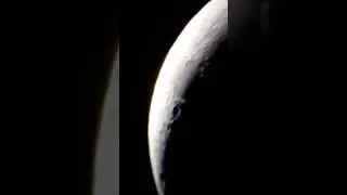 Curved moon from Rowan County ~224000 miles away!