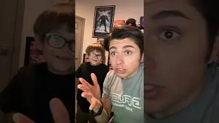 Дэнни и Тео открывают для себя новые чизбургеры с расплавленным сыром от Pizza Hut! 🍕 🍔 🍟 🤣