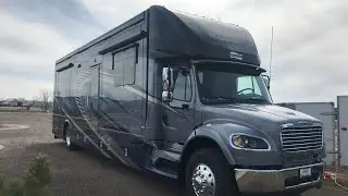 Mobile RV Paint Repair