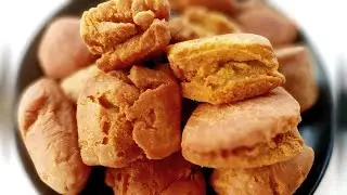 HALF CAKE MANDAZI, A MUST TRY SNACK.