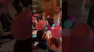 🎨Paint & Sip Life Drawing Classes For Hens Parties