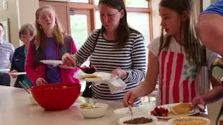 Renucci House Meal Volunteers: Home-Cooked Care