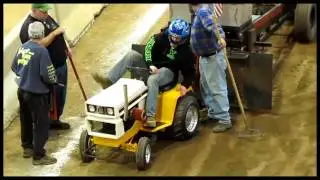 2016 KEYSTONE  GARDEN TRACTOR PULLS /  Awesome Inside Sound
