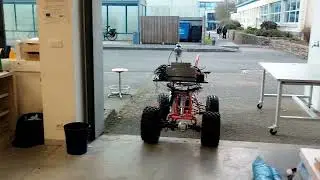 Student project : modify a standard quad for teleoperated exploration