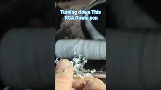 Обтачиваю заготовку для ручки, изготовленную из конденсаторов RCA Dome. Сложнее, чем ожидалось, н...