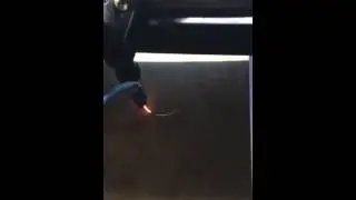 6090 laser /130w laser cuts stainless steel