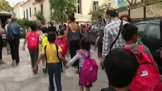 Fl&uuml;chtlingskinder d&uuml;rfen jetzt in Griechenland zur Schule gehen