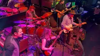 Blue on Black - Travis Bowlin & Meg Williams (Live) at Bourbon St Blues & Boogie Bar Nashville