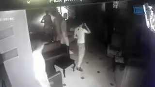 قبل أثناء و بعد إلقاء القبض على إسكوبار مكناس فيديو من قلب الملهى الليلي ومن داخل سيارة الشرطة