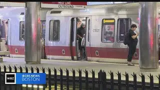 Red Line riders frustrated by slow zones, closures