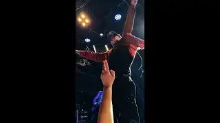 nothing,nowhere. &mdash; hammer (live in New York)