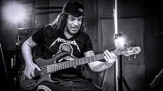 Robert Trujillo Play Master Of Puppets on Bass Slap (Fan Made Video Edit)