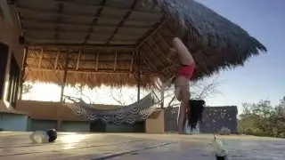 Yoga Inspiration: Creative Sunset Flow | Meghan Currie Yoga