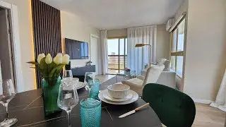 Amplio apartamento con LICENCIA TUR&Iacute;STICA y vistas al MAR en Benidorm